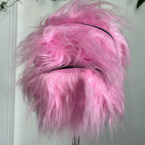 Dolls Kill Case of the Grumpies fuzzy backpack - Pink